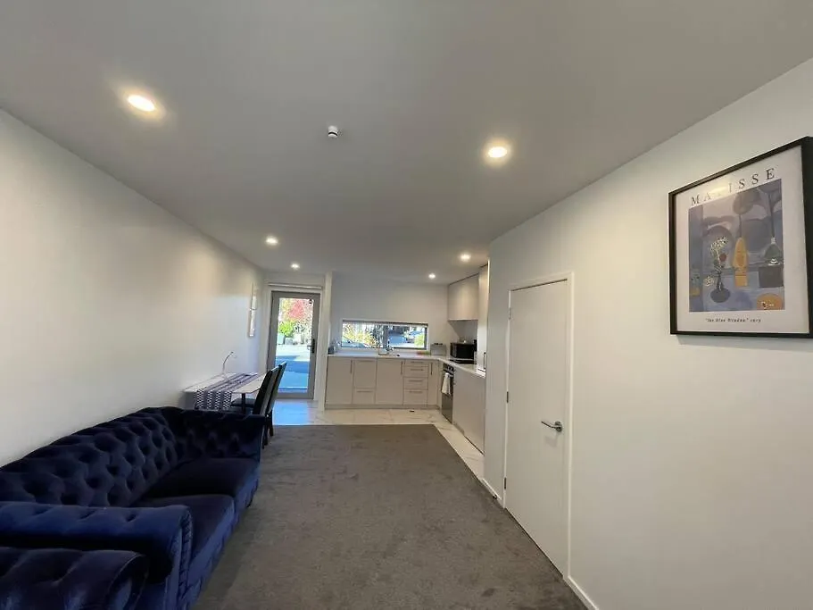 Cbd 2 Bedroom Parkside Living By Hagley With Free Parking Christchurch